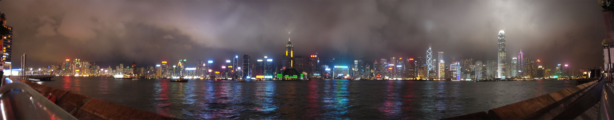 hongkong-skyline-night-flat